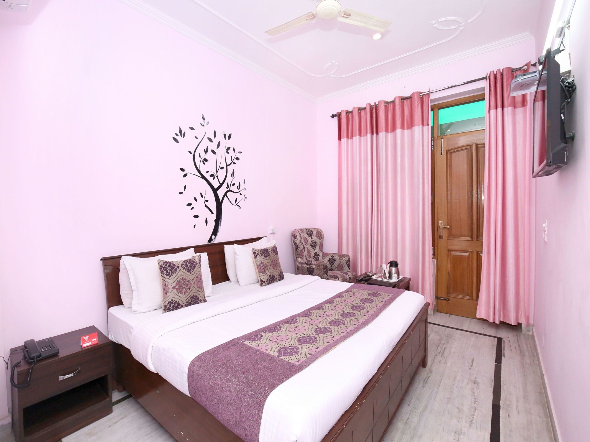 Oyo 6463 Hotel Dove Chandīgarh Exterior foto